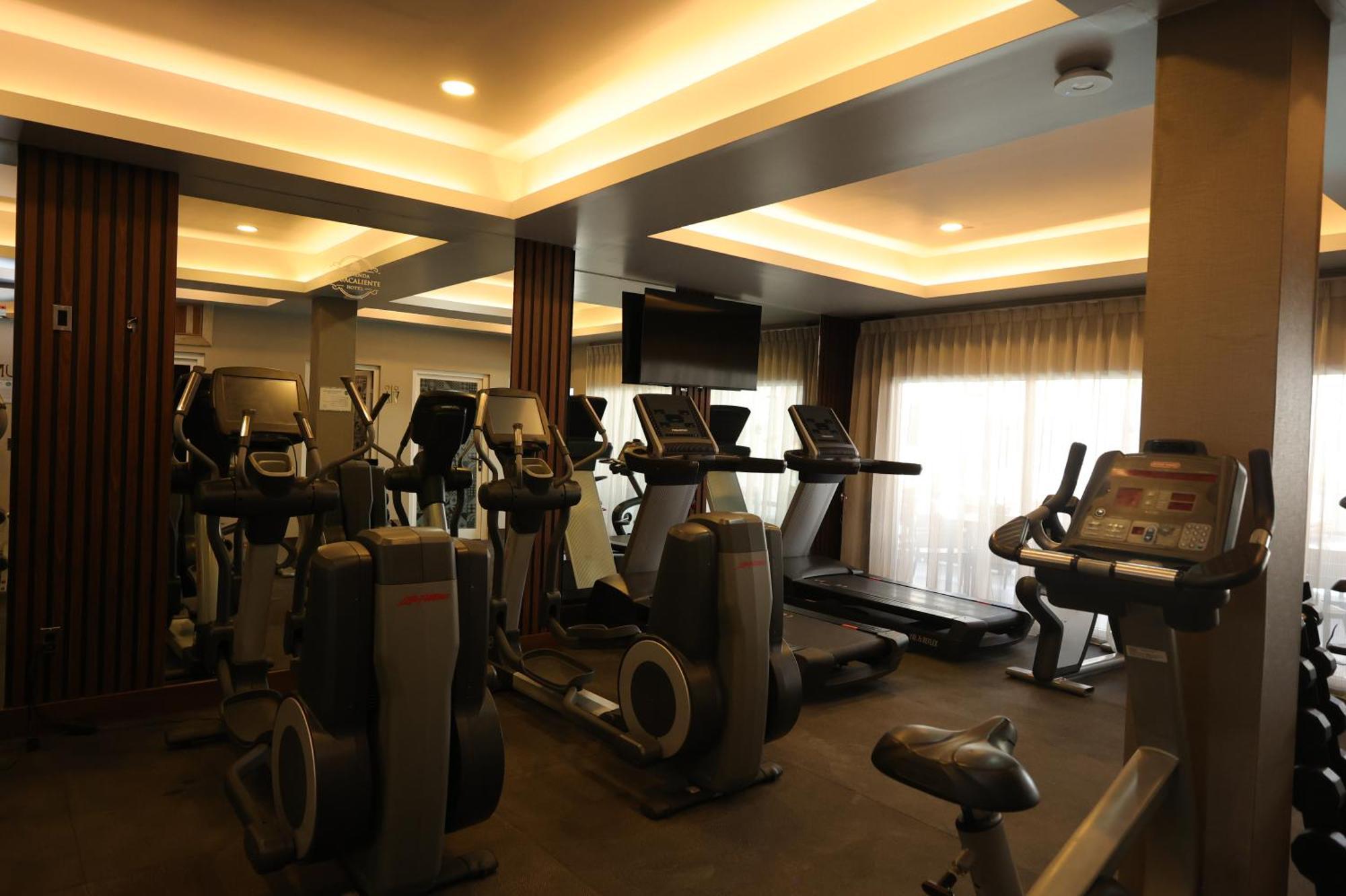 Hotel Hacienda Aguacaliente ติฮัวนา ภายนอก รูปภาพ